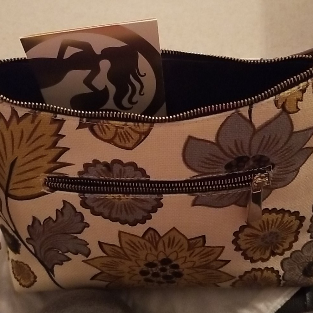Bag - Picture 9 of 12